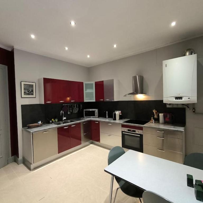 Spacieux-6 pers-bien équipé-quartier du château - Appartement 3 Chambres - 26