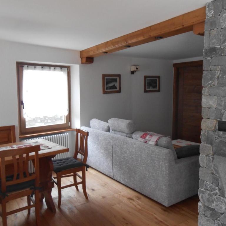 Maison De Meuny - Appartamento Familiare con 2 Camere da Letto e Vista - 1