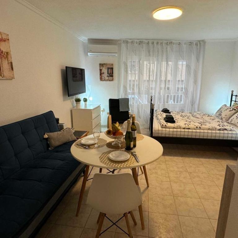 Estudio moderno 100 metros de la playa - Estudio con cama extragrande - 13