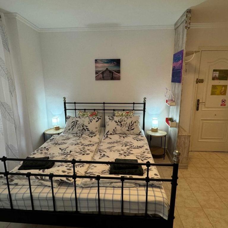 Estudio moderno 100 metros de la playa - Estudio con cama extragrande - 11