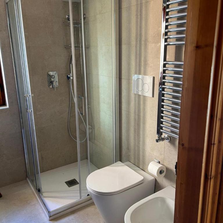 Luxury Panoramic 3BR Apt 2min to Centre 5min to Lifts - Appartamento con 3 Camere da Letto - 22