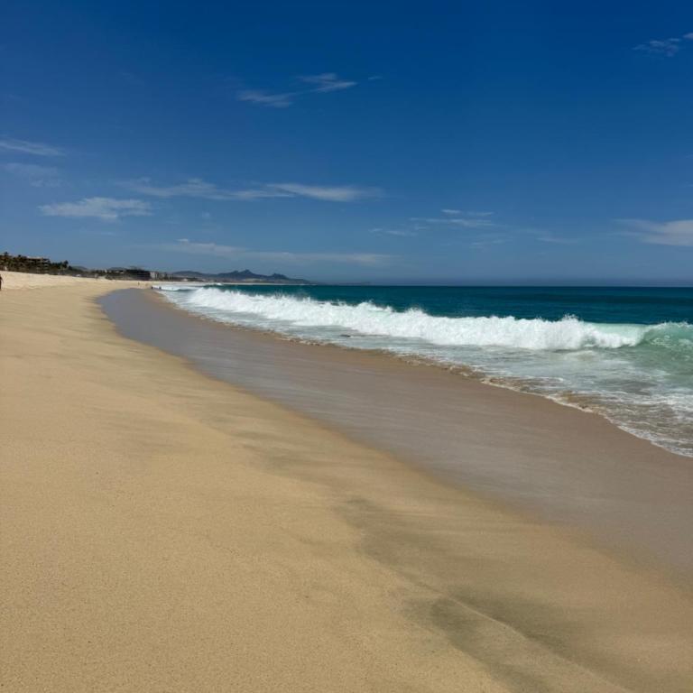 Beach front beautiful one bedroom Condo - Apartment with Balcony - 2