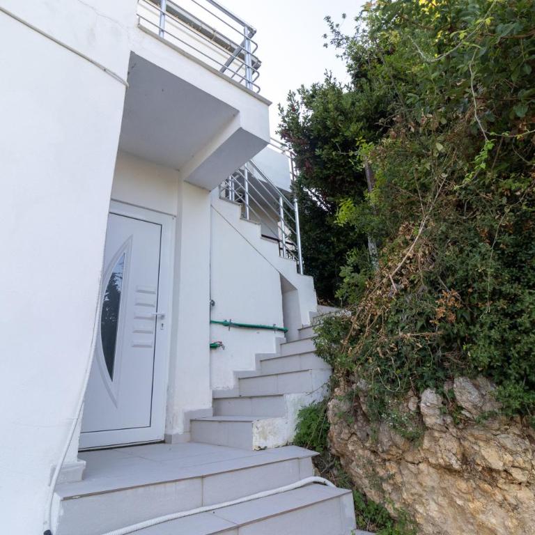 Stan-Pinjes 2 - Two-Bedroom Apartment - 19