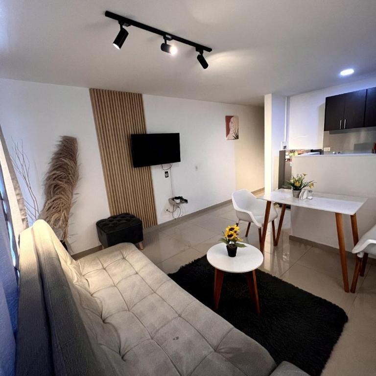 Hermosos Apartamentos con excelente ubicacion - Apartamento Estudio - 13