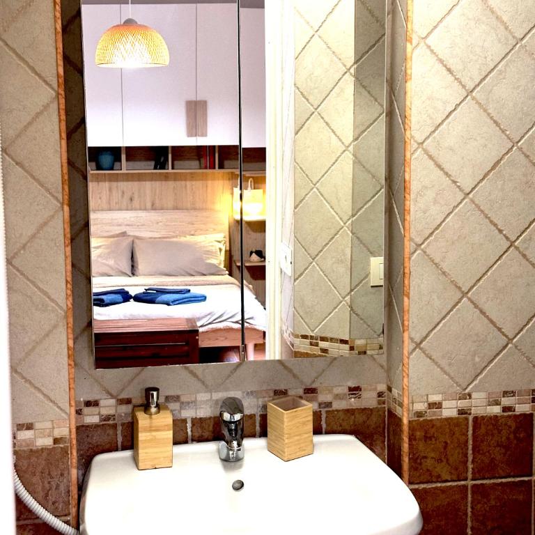 Casa Madre - Appartamento con 2 Camere da Letto - 13