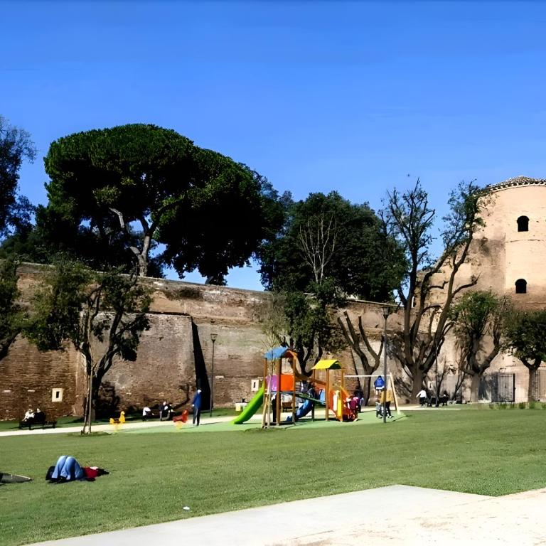 Large and bright apartment amazing view Basilica San Giovanni in Laterano - Two-Bedroom Apartment - 58