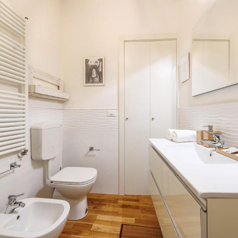 DiffeRent Home - Parcheggio privato - Appartamento con 2 Camere da Letto - 3