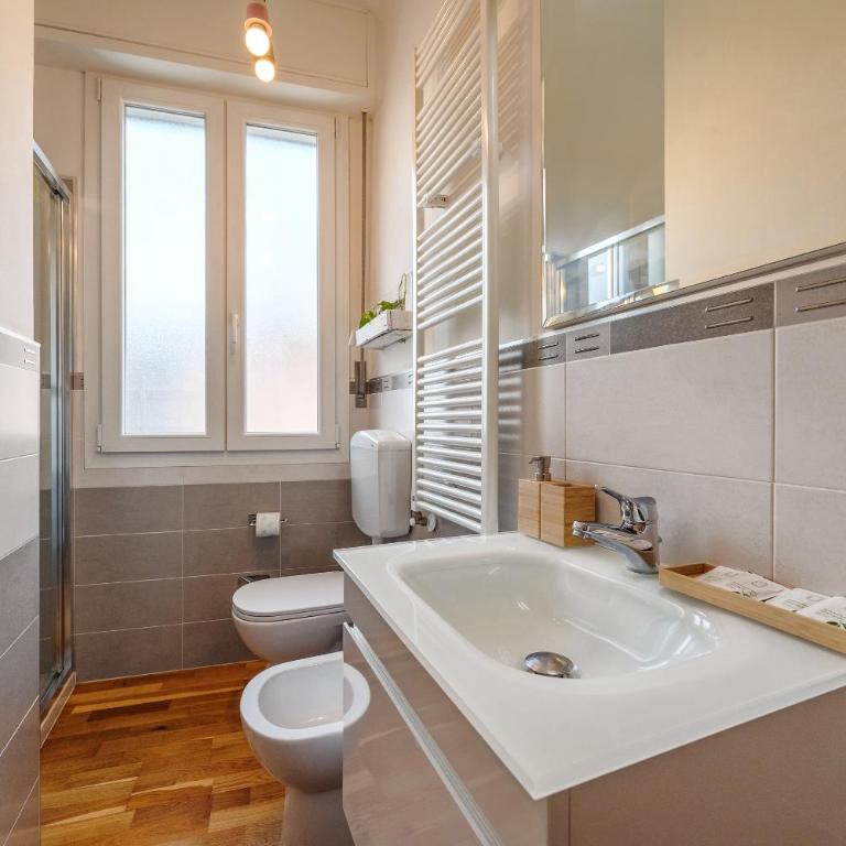 DiffeRent Home - Parcheggio privato - Appartamento con 2 Camere da Letto - 11