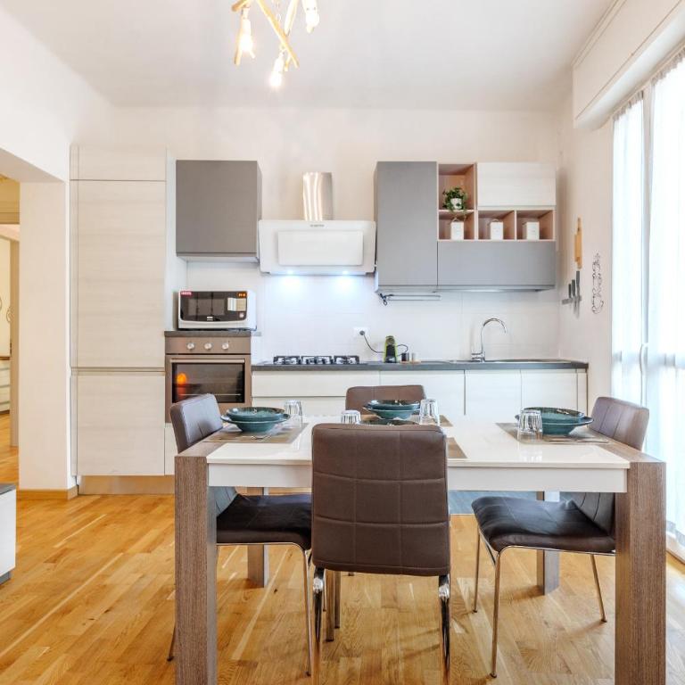 DiffeRent Home - Parcheggio privato - Appartamento con 2 Camere da Letto - 15