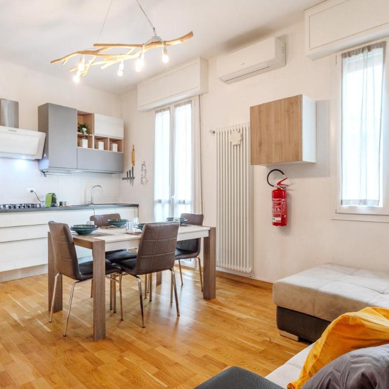 DiffeRent Home - Parcheggio privato - Appartamento con 2 Camere da Letto - 13
