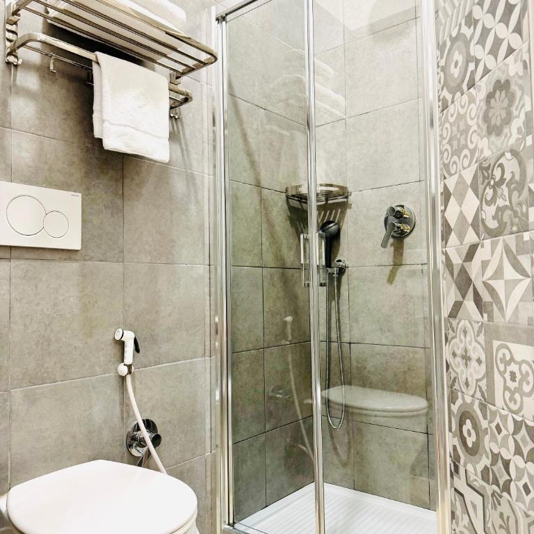 Tawhid Accomodation - Camera Matrimoniale/Doppia con Letti Singoli con Bagno Privato - 9