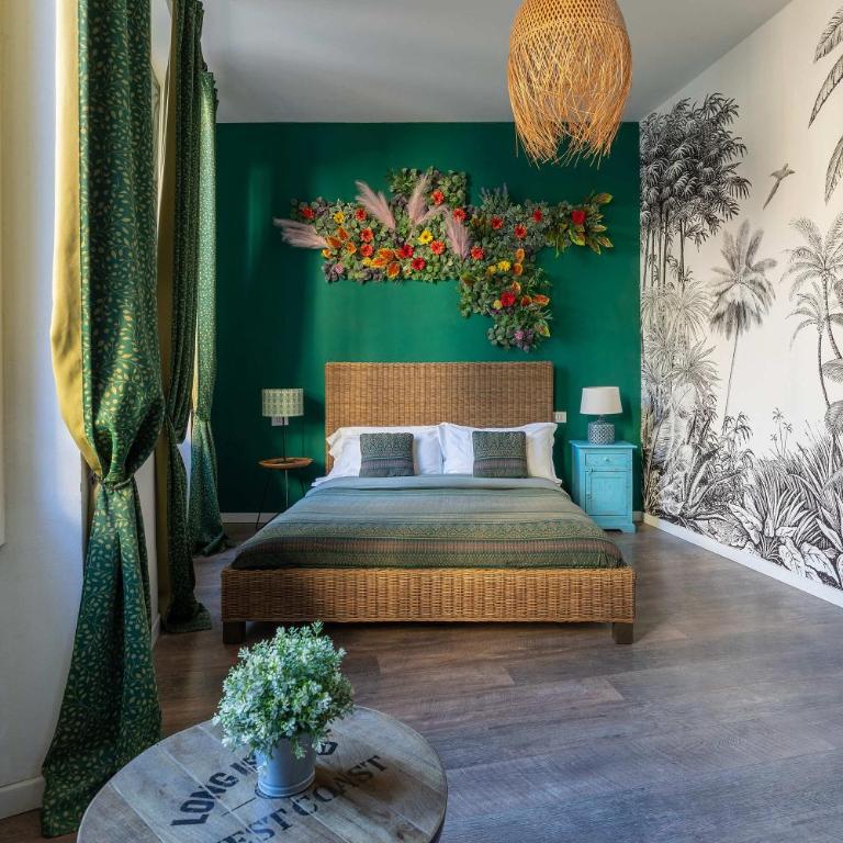 Coderooms - Deluxe Double Room - 1