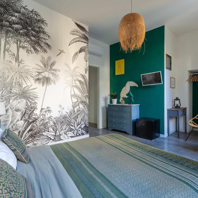 Coderooms - Deluxe Double Room - 20
