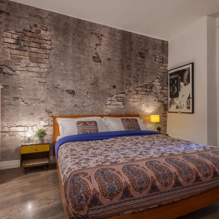 Coderooms - Deluxe Double Room - 14