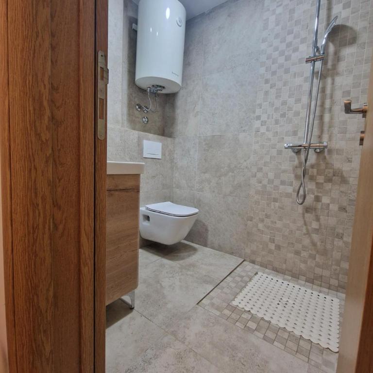 City Haven Deluxe - Apartman sa 2 Spavaće Sobe - 6