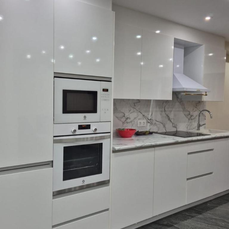APARTAMENTOS PUERTO DE VIGO - Apartamento Deluxe de 1 dormitorio con vistas al puerto - 28