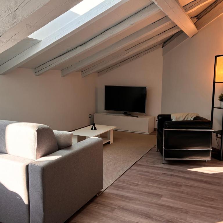 Boutique Apartment - Cinema & AC - Historic Center - One-Bedroom Apartment - 7