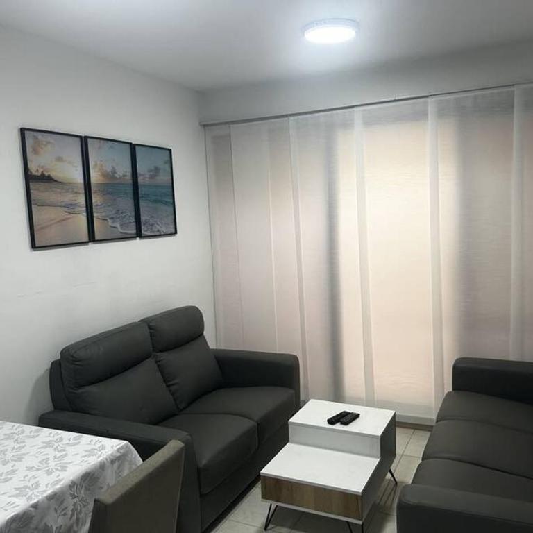 Newly renovated & fully furnished - Apartamento de 2 dormitorios - 26