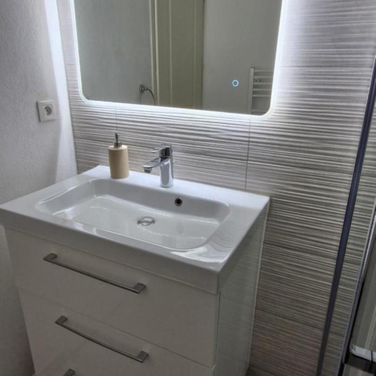 La Robine - Two-Bedroom Apartment - 32