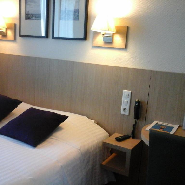 Hôtel Carmin - Chambre Double Confort - 12