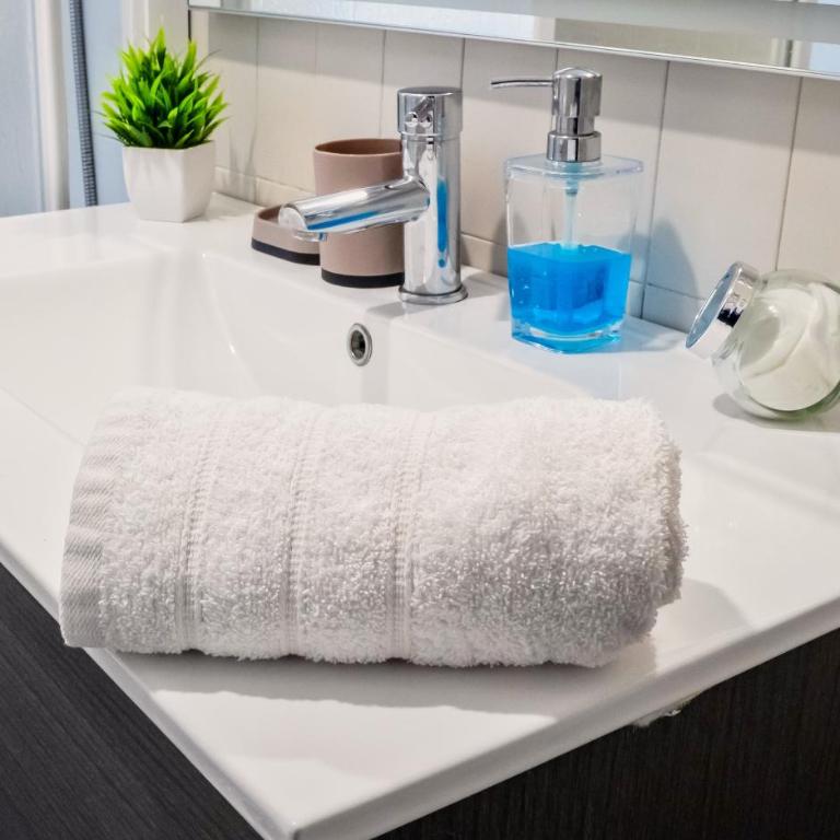 Santiago Tower Aire Ac casco antiguo By Apartamentos Logrono - Apartamento de 1 dormitorio - 38
