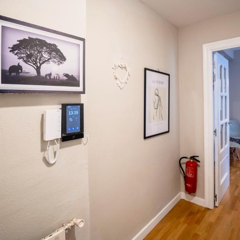 Santiago Tower Aire Ac casco antiguo By Apartamentos Logrono - Apartamento de 1 dormitorio - 40