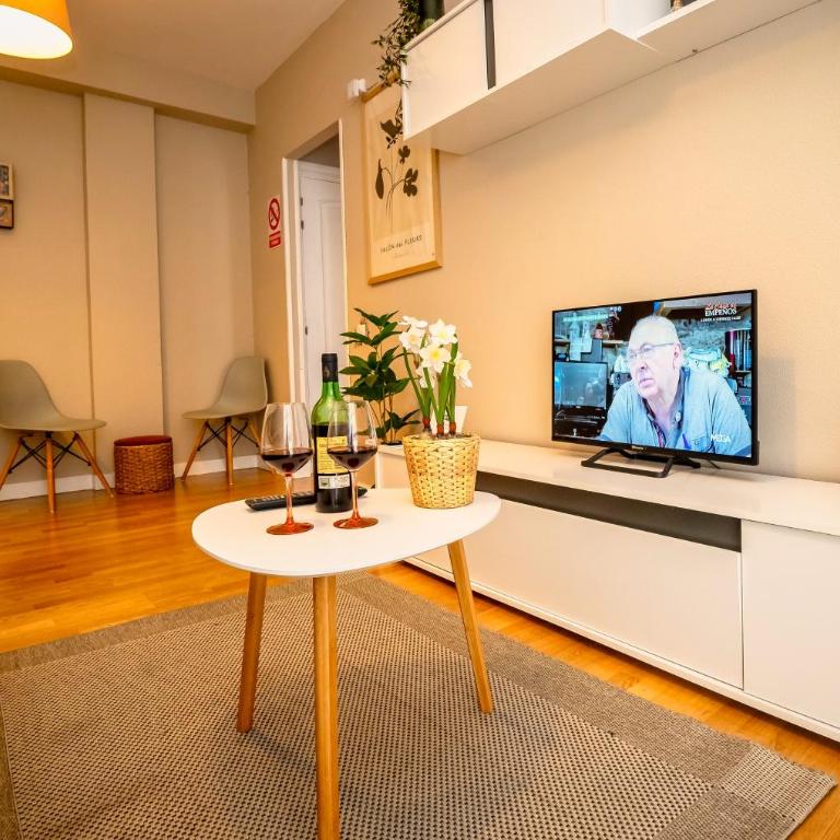Santiago Tower Aire Ac casco antiguo By Apartamentos Logrono - Apartamento de 1 dormitorio - 43