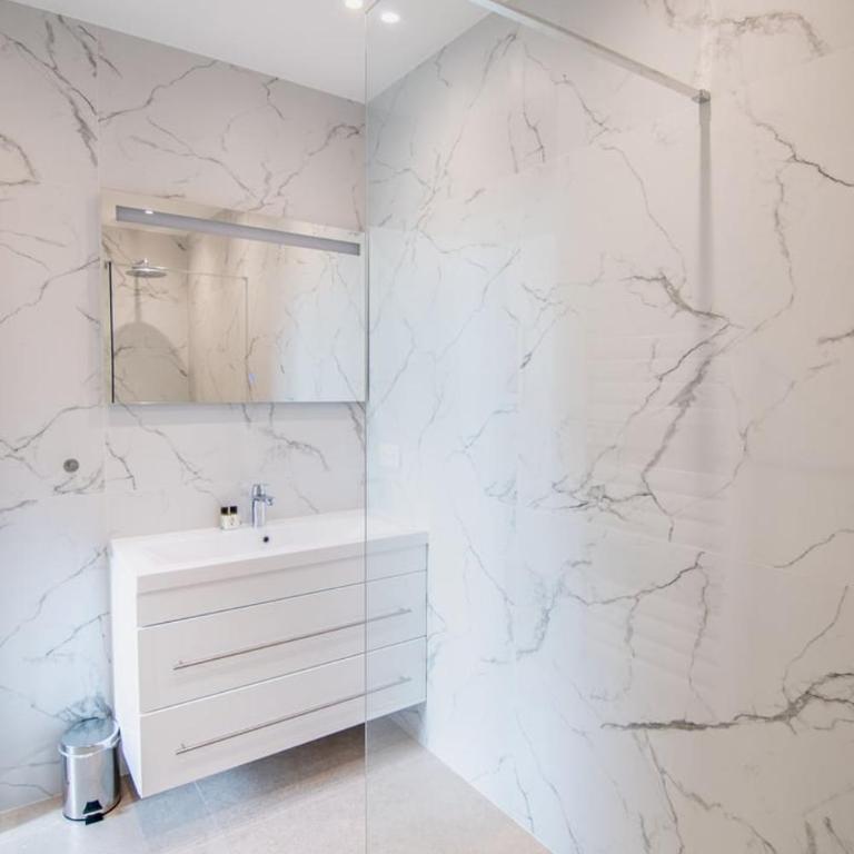 4 pièces Luxe - Accès Piscine - Apartment mit 3 Schlafzimmern - 18