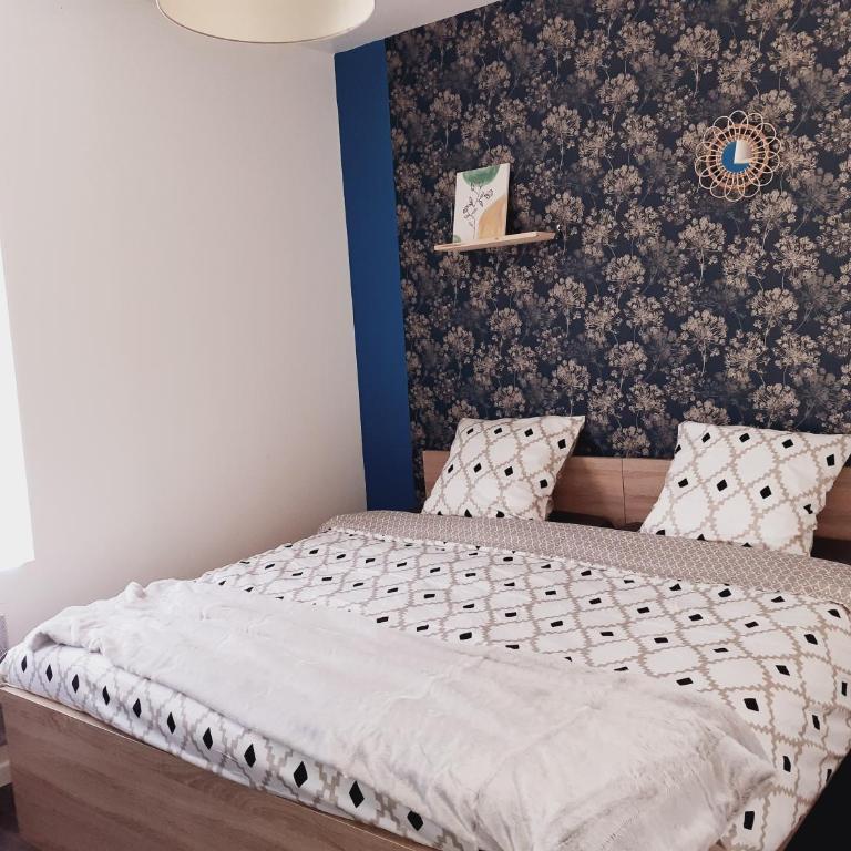 L'artistique, Maison pour 5 personnes, 2 chambres, stationnement gratuit, spacieux, atypique - Casa Unifamiliar de 2 dormitorios - 12