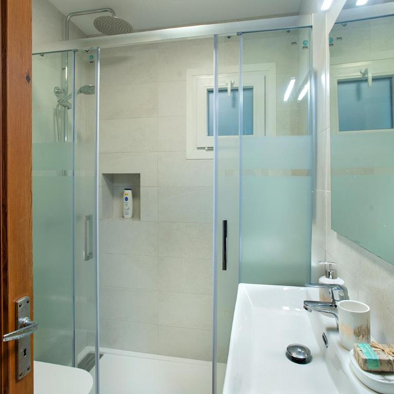 Owl Booking Villa Mariner - 5 Min Walk to the Beach - Villa - 28