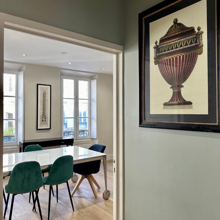 Appartements Emile Fourcand -Your Bordeaux Home - Balzac Apartment with two Bedrooms - 5