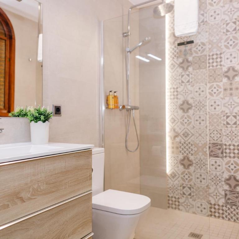 Luxurious Villa La Paz: Beach, Port Aventura Golf - Villa - 32