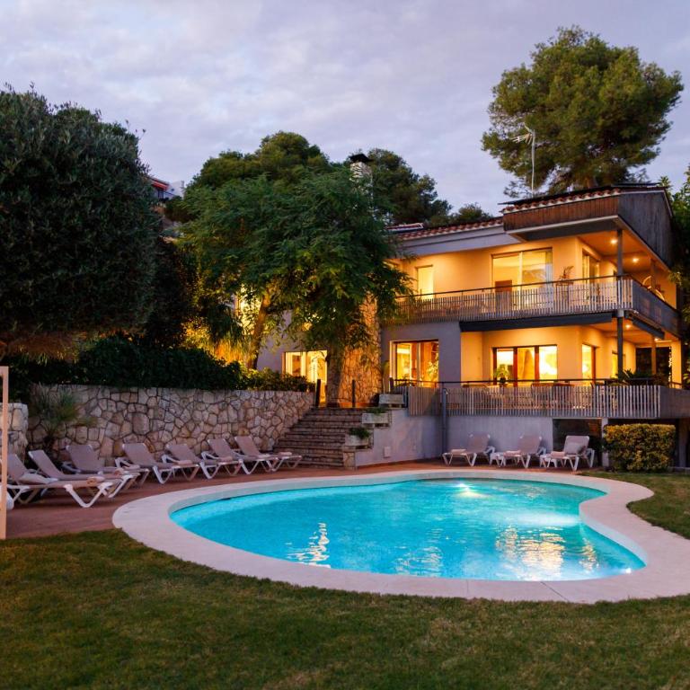 Luxurious Villa La Paz: Beach, Port Aventura Golf - Villa - 1