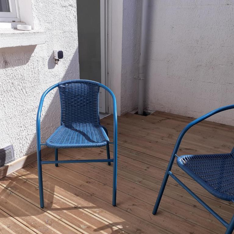 L'artistique, Maison pour 5 personnes, 2 chambres, stationnement gratuit, spacieux, atypique - Casa Unifamiliar de 2 dormitorios - 13