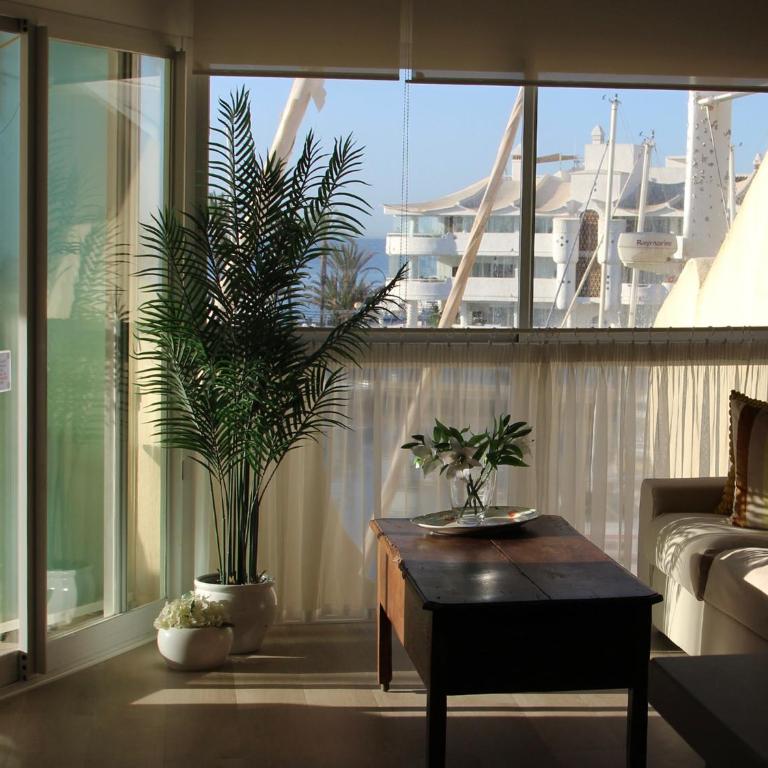 Isla Puerto Marina - Apartamento de 2 dormitorios - 73