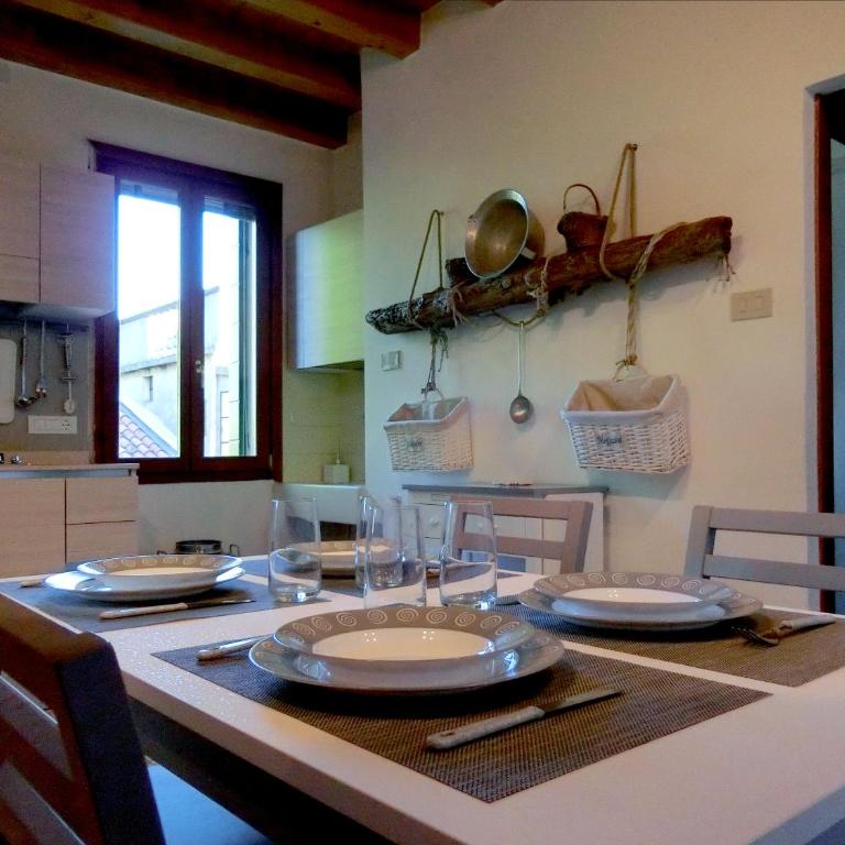Luce Fantasia e TV 70p a 2 minuti dalla spiaggia - Appartement 1 Chambre - 6