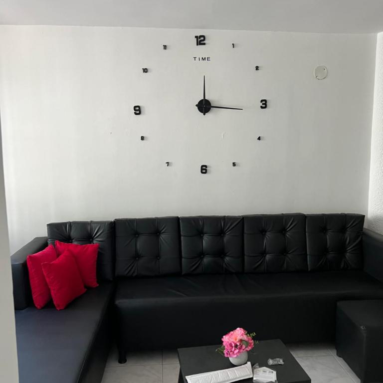 Los vecinos de Diomedez Díaz - Casa con 1 dormitorio - 19