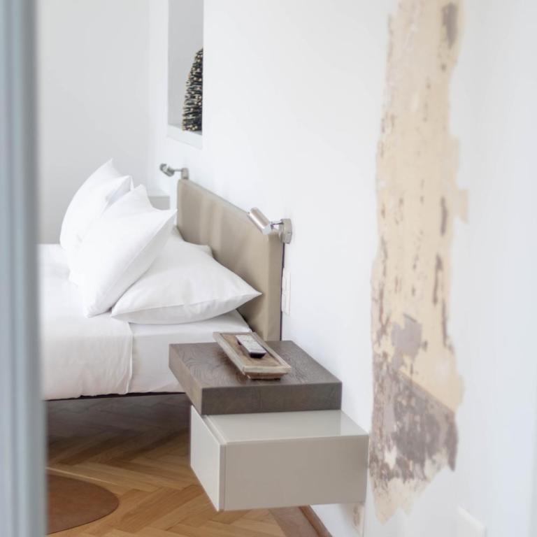 Caffè dell'Arte Boutique Rooms Locarno - Suite Design - 16