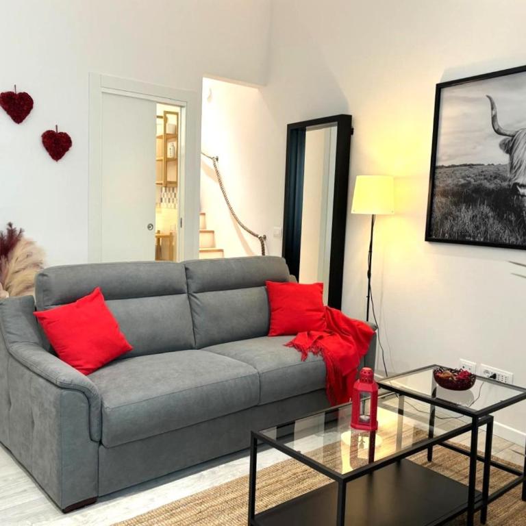 Red Lily Apartment - One-Bedroom Apartment - 3