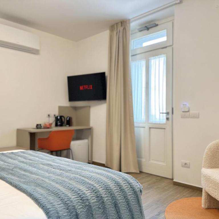 Trotto e Galoppo Rooms - Deluxe King Room - 4