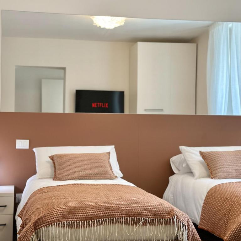 Trotto e Galoppo Rooms - Deluxe Twin Room - 6