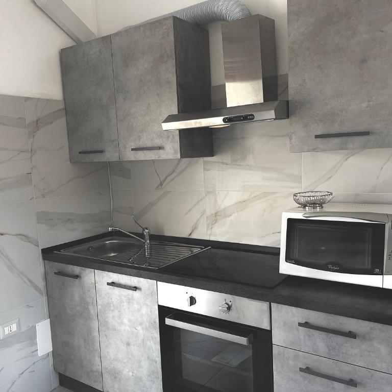 Luxury house Como - Appartamento con 2 Camere da Letto - 11