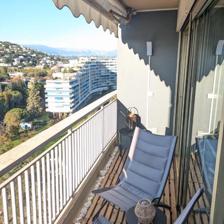 Studio 2 étoiles - Sur le port - Cannes Marina - One-Bedroom Apartment - 4