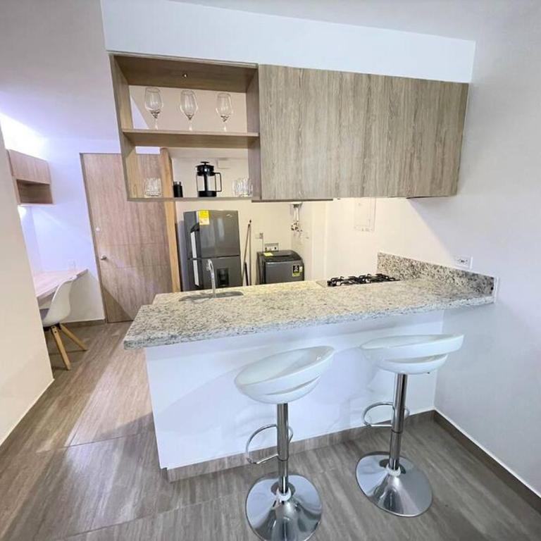 M510- Apartaestudio en Av19 Norte con parqueadero - Apartamento de 1 dormitorio - 20