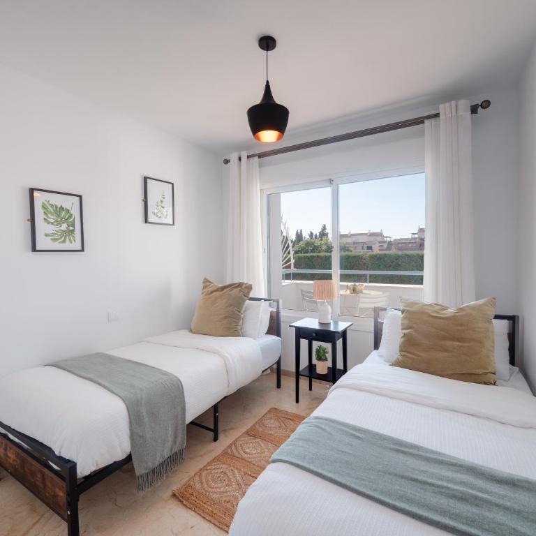 Family Fairways I Spacious 4-Bedroom Townhouse Near Beach & Golf, Estepona - Casa de 4 dormitorios - 38