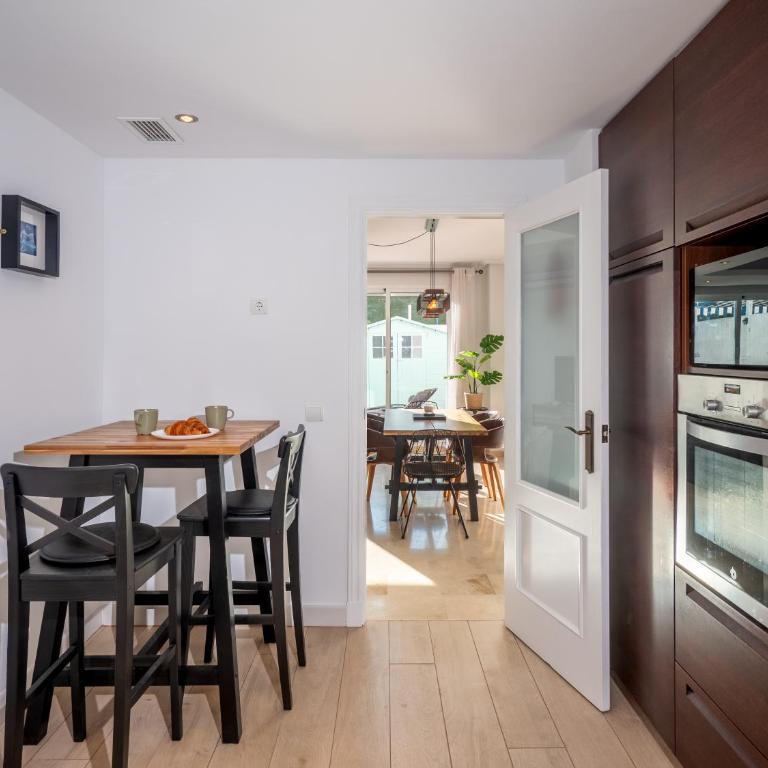 Family Fairways I Spacious 4-Bedroom Townhouse Near Beach & Golf, Estepona - Casa de 4 dormitorios - 21