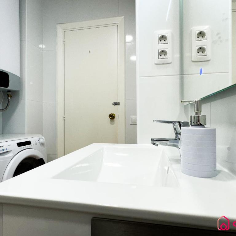 El Balcón de la Concha - Apartamento de 1 dormitorio con balcón y vistas al mar - 37