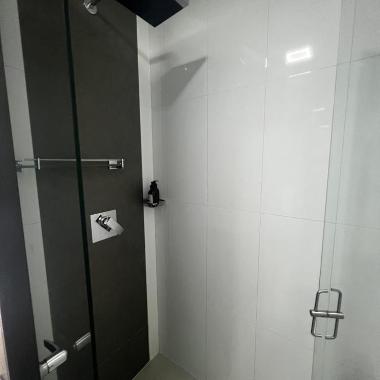 Modern Units Poblado with stunning view - Habitación Doble con balcón - 5