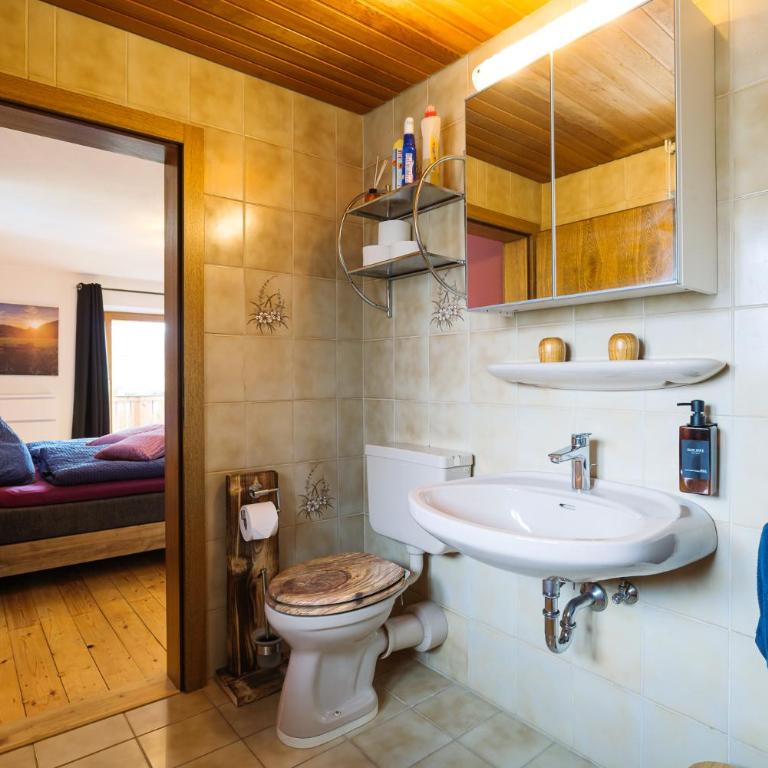 Ferienwohnungen im Griachalgarten - Chiemgau Karte - Apartment mit Balkon - 13