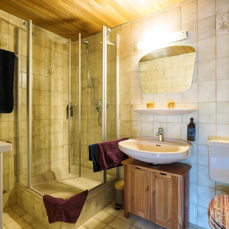Ferienwohnungen im Griachalgarten - Chiemgau Karte - Apartment mit Balkon - 15
